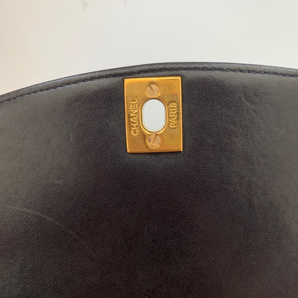 ❌RESERVED❌ Chanel Small black lambskin Diana - Picture 10 of 12
